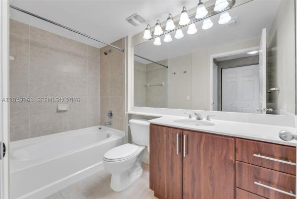 Lauderdale One, 2421 NE 65th St #403, Fort Lauderdale, Florida 33308, image 2