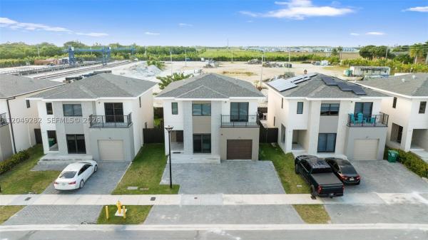 On Alba, 275 NW 13th Pl, Florida City, Florida 33034, image 1