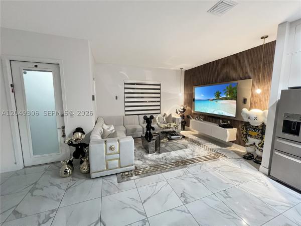 Canarias At Downtown Doral, 4386 NW 80th Ct #., Doral, Florida 33166, image 3