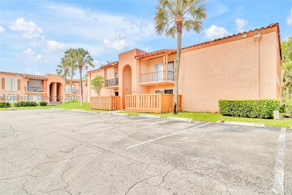 Cypress Village, 7201 Miami Lakes Dr #B14, Miami Lakes, Florida 33014, image 2