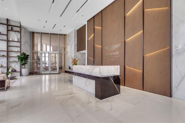 300 Biscayne Boulevard Way #3009W, Miami, Florida 33131, image 3