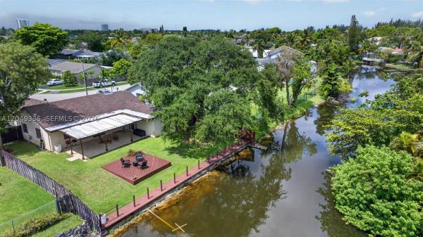 Windward Isle, 11861 NW 41st St, Sunrise, Florida 33323, image 3