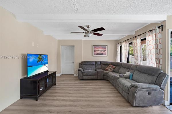 Country Address, 8650 SW 57th Ct, Cooper City, Florida 33328, image 2