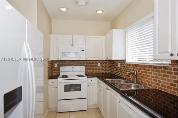 Meghans Place, Homestead, Florida 33033, image 1