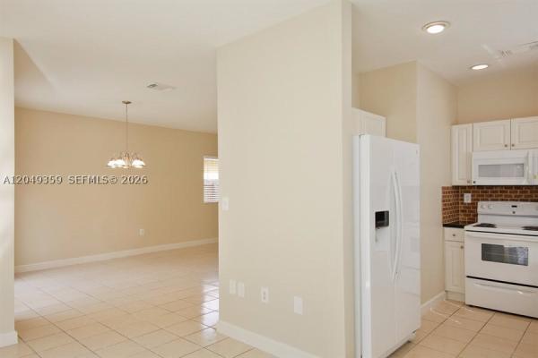 Meghans Place, Homestead, Florida 33033, image 2