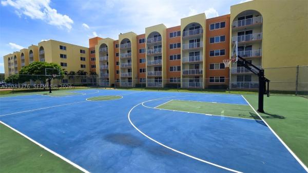 Hialeah, Florida 33015, image 2