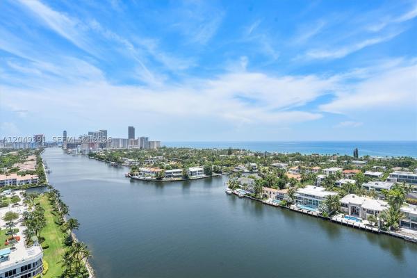 Waterview 2, 20515 E Country Club Dr #2044, Aventura, Florida 33180, image 3