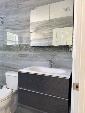 9675 SW 19th St, Unincorporated Dade County, Florida 33165, image 2