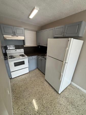 1047 SW 7th St #12, Miami, Florida 33130, image 3