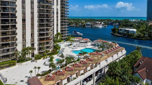 Turnberry Isle South, 19667 Turnberry Way #19K, Aventura, Florida 33180, image 3