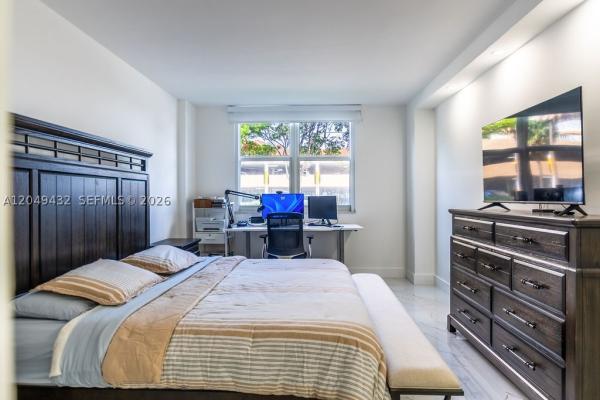 Winston Towers 500, 301 174th St #L05, Sunny Isles Beach, Florida 33160, image 2