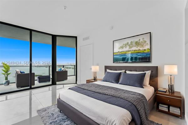 700 NE 24th St #3806, Miami, Florida 33137, image 1