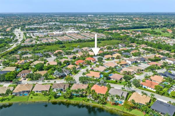 Pasadena Estates At Pembroke Shores, 15973 SW 4th St, Pembroke Pines, Florida 33027, image 2