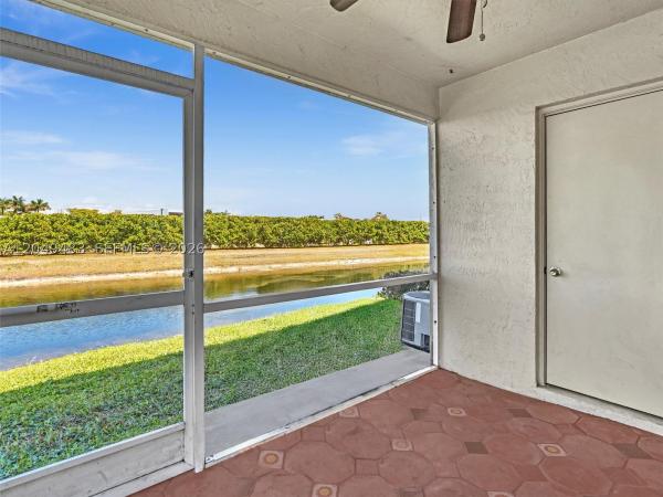 Coconuts, 60 Key West Ct, Weston, Florida 33326, image 3