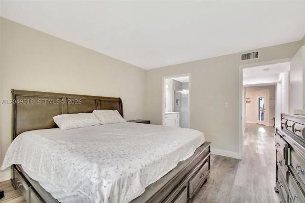 Sailboat Pointe, 2445 NW 33rd St #1410, Oakland Park, Florida 33309, image 1