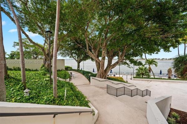 Brickell Bay Club, 2333 Brickell Ave #1909, Miami, Florida 33129, image 3
