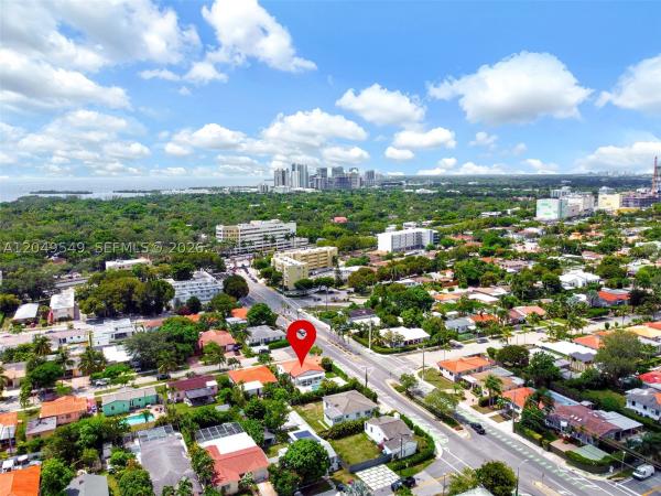 Victory Homesites, 2195 SW 25th Ter, Miami, Florida 33133, image 1