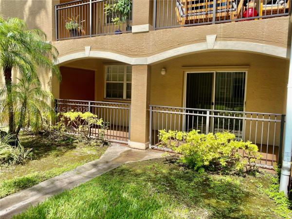 The Marquesa, 215 SW 117th Ter #14104, Pembroke Pines, Florida 33025, image 2