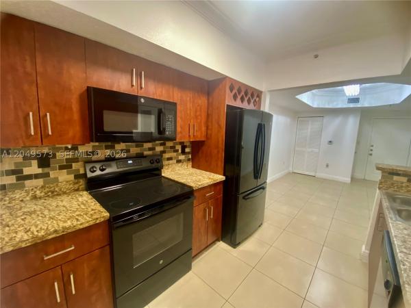 The Marquesa, 215 SW 117th Ter #14104, Pembroke Pines, Florida 33025, image 3
