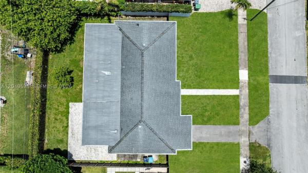 9075 SW 48th Ter, Unincorporated Dade County, Florida 33165, image 3