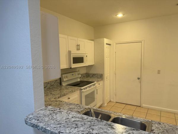 Pine Bay, 9064 NW 54th St, Sunrise, Florida 33351, image 3