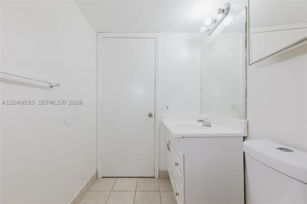 2020 NW 119th St #1122, Unincorporated Dade County, Florida 33167, image 3