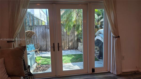 The Oaks, 3130 Bird Ave #4, Miami, Florida 33133, image 1