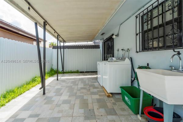Biltmore Estates, 8871 NW 114th St, Hialeah Gardens, Florida 33018, image 2