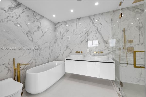 3220 NE 7th St, Pompano Beach, Florida 33062, image 3