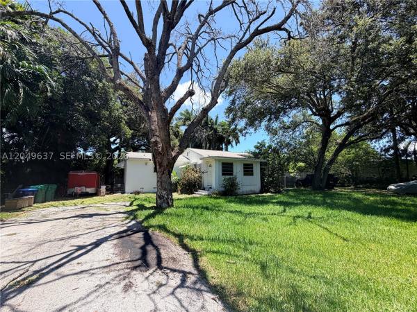 479 NE 151st St, Unincorporated Dade County, Florida 33162, image 1