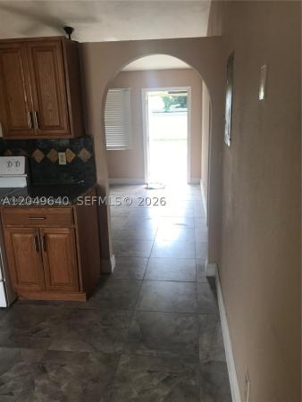 Hollywood Park, 2201 Scott St #A1, Hollywood, Florida 33020, image 2