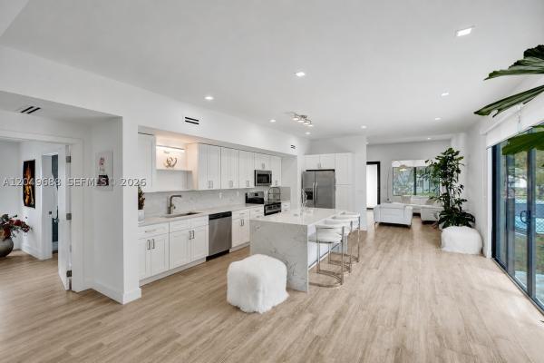 Stadler Grove, 170 SW 38th Ct, Miami, Florida 33134, image 3