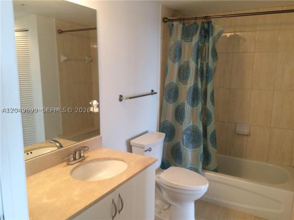 Opera Tower, 1750 N Bayshore Dr #4912, Miami, Florida 33132, image 1