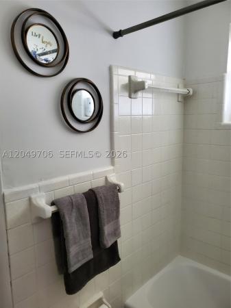 Andersons, 804 NW 8th St, Dania Beach, Florida 33004, image 3