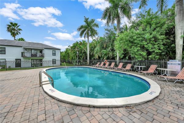 7550 Stirling Rd #B102, Hollywood, Florida 33024, image 3