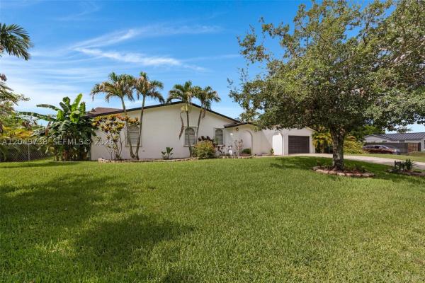 15940 SW 283rd St, Homestead, Florida 33033, image 2