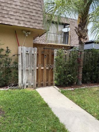 Waterview Estates, 4804 Waterview Cir, Palm Springs, Florida 33461, image 2