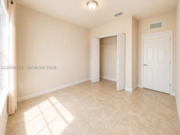 17001 SW 96th St, Unincorporated Dade County, Florida 33196, image 1