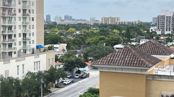 Puerta De Palmas, 888 S Douglas Rd #806, Coral Gables, Florida 33134, image 3