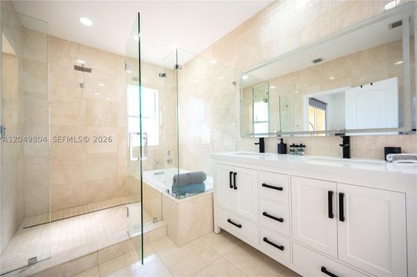 Villas At The Renaissance, 1046 NE 17th Ter, Homestead, Florida 33033, image 2