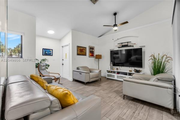 8211 NW 191st St #3-H, Hialeah, Florida 33015, image 2