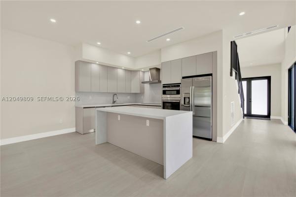 2889 SW 35th Ave #2887, Miami, Florida 33133, image 2