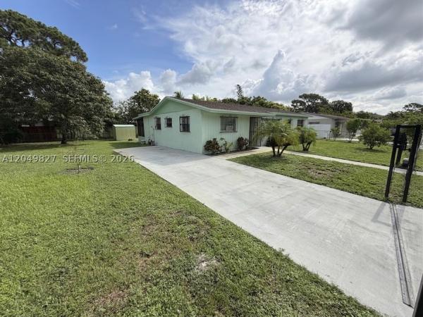 Vista Verde, 3851 NW 210th Ter, Miami Gardens, Florida 33055, image 2