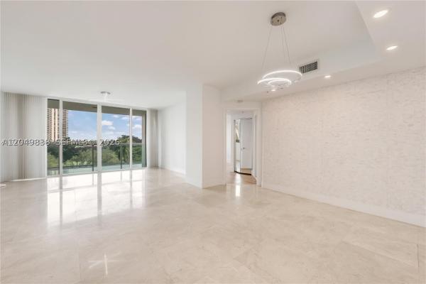 The Parc At Turnberry Isle, 19400 Turnberry Way #321, Aventura, Florida 33180, image 1