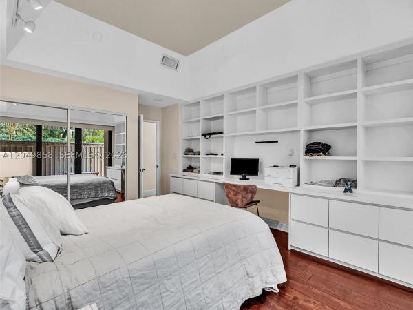 Yacht Harbour, 2901 S Bayshore Dr #1G, Miami, Florida 33133, image 3