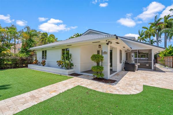 Hollywood Lakes, 1550 Tyler St, Hollywood, Florida 33020, image 1