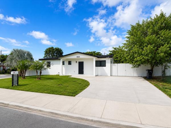 11820 SW 223rd St, Unincorporated Dade County, Florida 33170, image 2