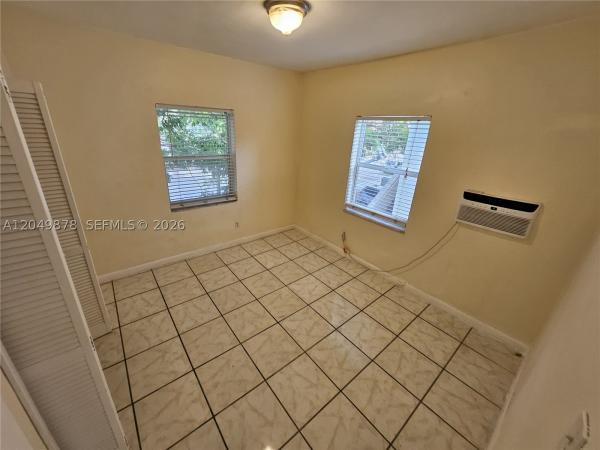 Hilah Park, 820 SW 31st Ave #822, Miami, Florida 33135, image 3