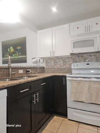 Biscaya, 20400 W Country Club Dr #204, Aventura, Florida 33180, image 1