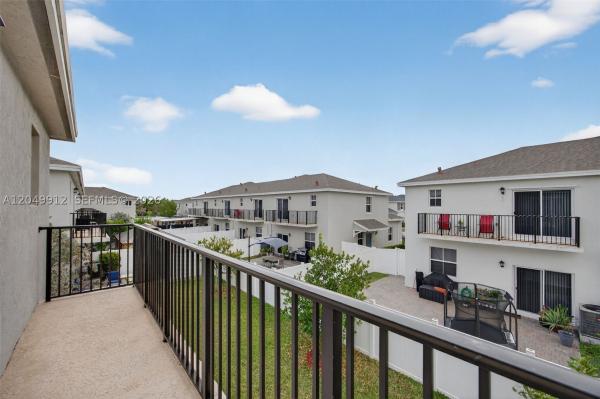 Marbella, 826 SE 17th St, Homestead, Florida 33034, image 2